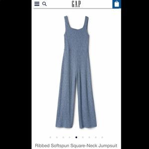 *NWT* Gap Jumpsuit
